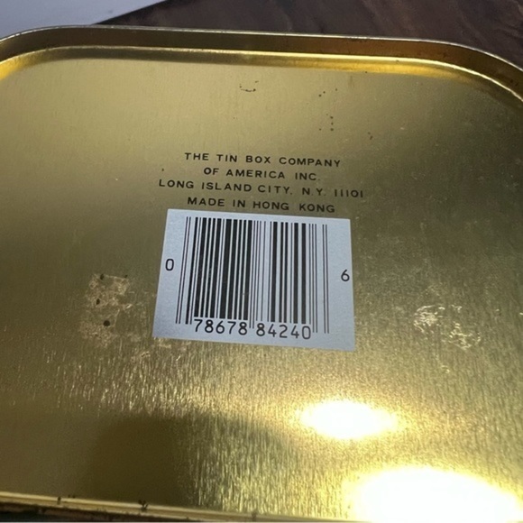 Vintage tin box company double handle tin- Geese Farm Scene - Picture 3 of 9